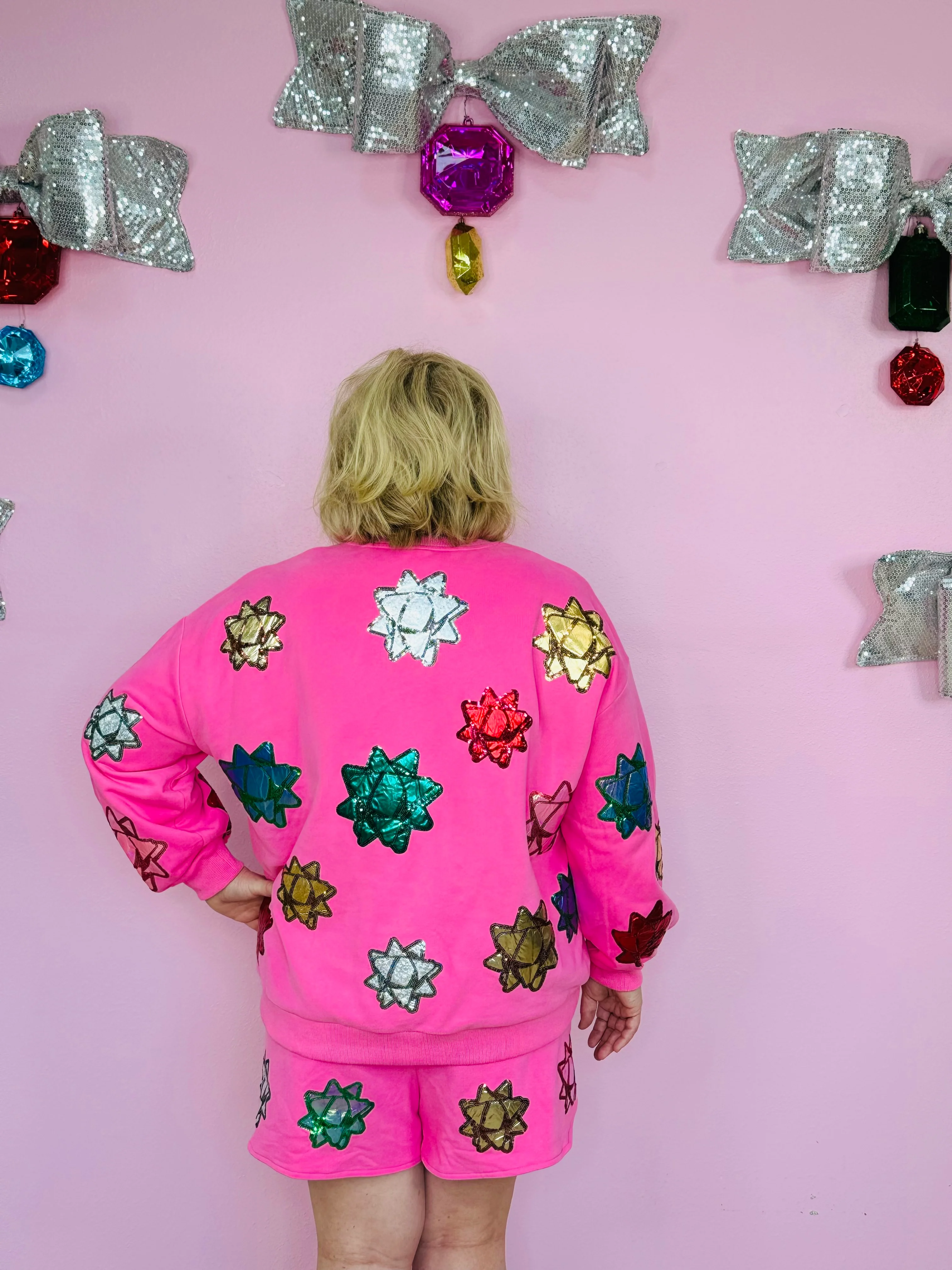 METALLIC PRESENT BOWS SWEATSHIRT-PLUS